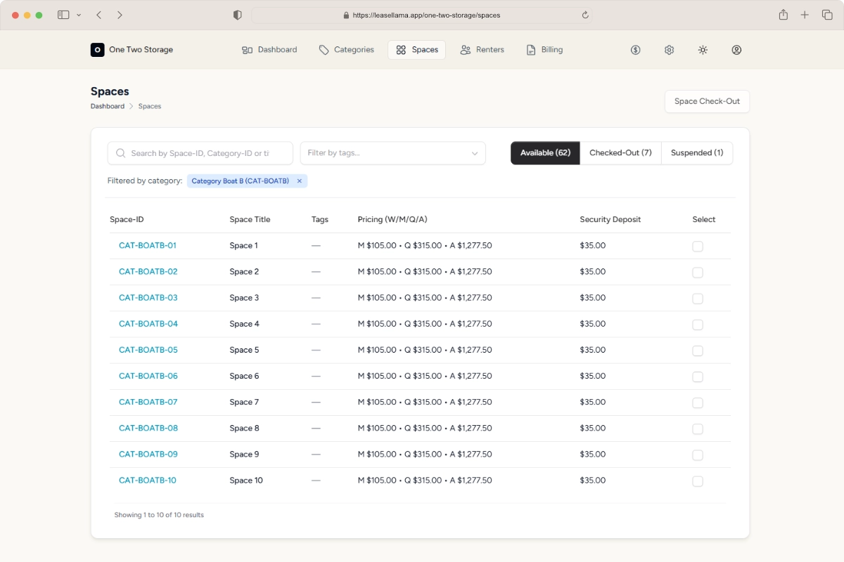 Boat storage facility managed with LeaseLlama software